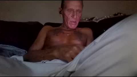 stefy1037 online show from 04-07-26, 06:25