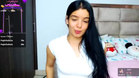 Stefany online show from 02-19-25, 01:18