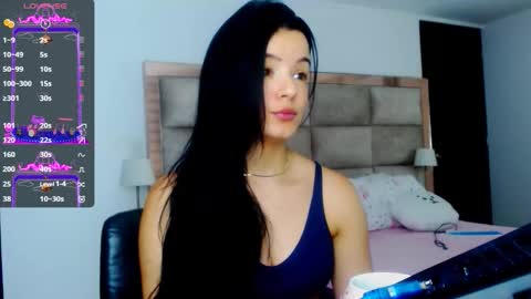 Snapshot of stefy810675 chatting on 01-13-26, 12:27 Stefany online show from 01-13-26, 12:27