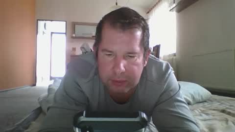 steki038434 online show from 11-22-25, 11:09