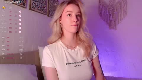 Snapshot of stela_artois chatting on 02-08-25, 09:36 My name is Stella Nice to meet you Fav Pattern is 111 boobs are real online show from 02-08-25, 09:36