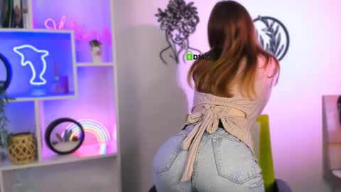 stella_flower online show from 03-10-26, 06:07