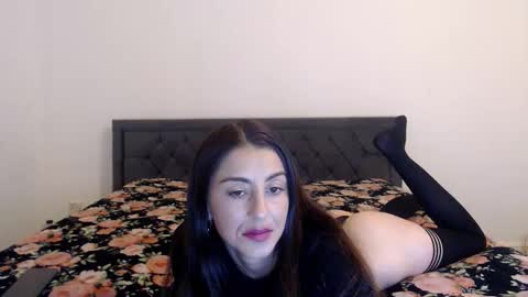 Snapshot of stella_john chatting on 09-15-25, 05:51 Stella John online show from 09-15-25, 05:51