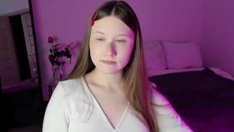 stella_sunny online show from 01-03-25, 05:50