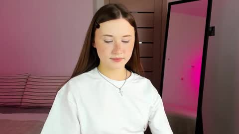 stella_sunny online show from 10-09-25, 06:06