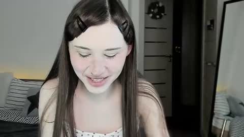Snapshot of stella_sunny chatting on 06-11-26, 11:58 stella_sunny online show from 06-11-26, 11:58