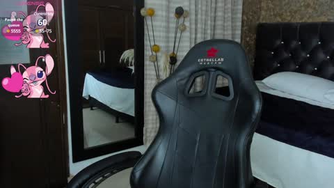 Snapshot of stella_xue chatting on 02-07-25, 01:04 Estella online show from 02-07-25, 01:04