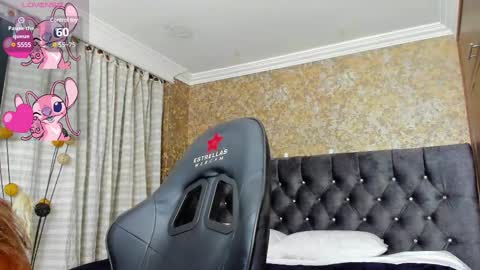 Snapshot of stella_xue chatting on 02-10-25, 08:00 Estella online show from 02-10-25, 08:00