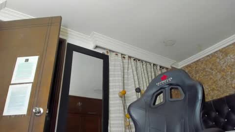 Snapshot of stella_xue chatting on 03-02-25, 02:30 Estella online show from 03-02-25, 02:30