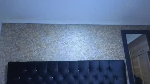 Snapshot of stella_xue chatting on 11-01-25, 08:44 Estella online show from 11-01-25, 08:44