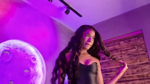 S T E L L A online show from 09-22-25, 10:45