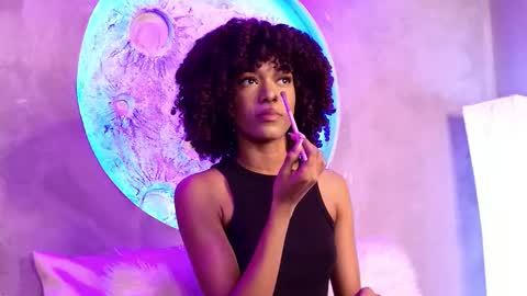 S T E L L A online show from 10-13-25, 10:32