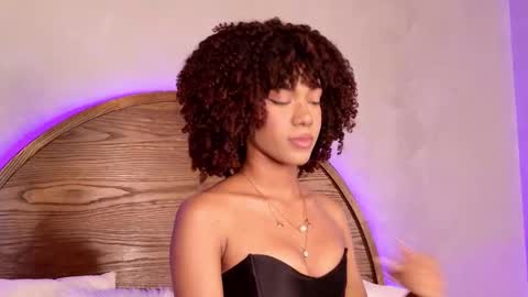 S T E L L A online show from 10-17-25, 11:18