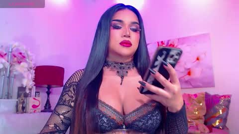 CALL ME STELLA online show from 12-22-25, 06:43