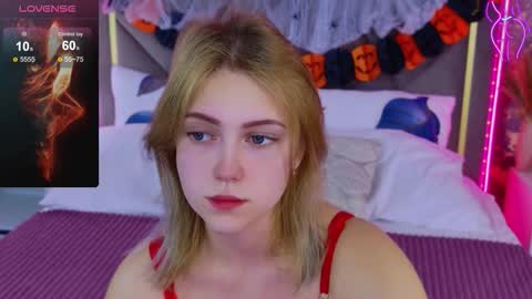 Stella 3 online show from 11-06-25, 05:08