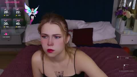 Stella 3 online show from 11-09-25, 05:39