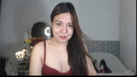 Stella online show from 10-30-25, 04:30