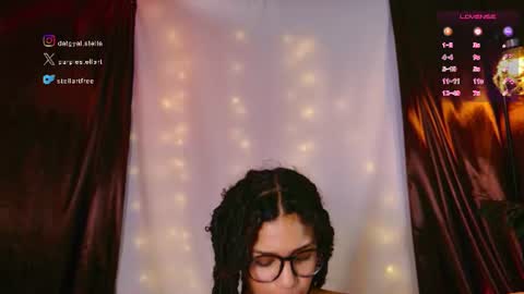 Snapshot of stellart_ chatting on 06-11-26, 01:27 stellart_ online show from 06-11-26, 01:27