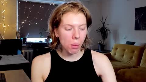 Snapshot of stellaswen chatting on 02-19-25, 12:55 S T E L L A online show from 02-19-25, 12:55