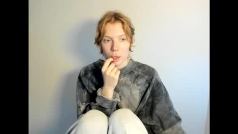 S T E L L A online show from 11-27-25, 08:16