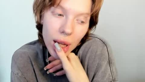 S T E L L A online show from 03-09-26, 10:08