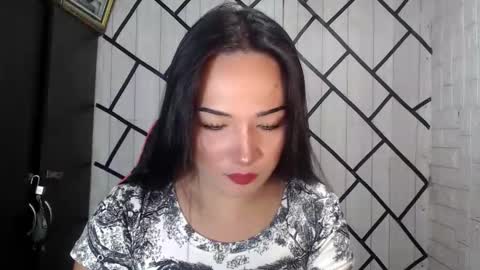 Snapshot of stellaven chatting on 09-27-25, 01:21 Stellaven online show from 09-27-25, 01:21