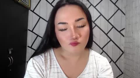 Snapshot of stellaven chatting on 10-13-25, 02:11 Stellaven online show from 10-13-25, 02:11