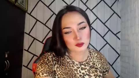 Snapshot of stellaven chatting on 10-15-25, 03:12 Stellaven online show from 10-15-25, 03:12