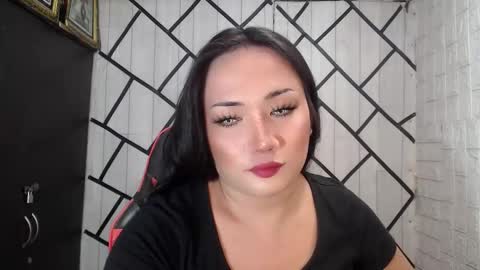 Snapshot of stellaven chatting on 11-11-25, 02:33 Stellaven online show from 11-11-25, 02:33