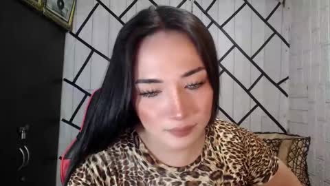 Snapshot of stellaven chatting on 05-21-26, 02:07 Stellaven online show from 05-21-26, 02:07