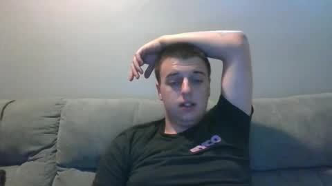 Snapshot of stepbro18 chatting on 05-19-26, 06:36 Honestly Im a slut I have a high sex drive and I love talking to people off this platform online show from 05-19-26, 06:36