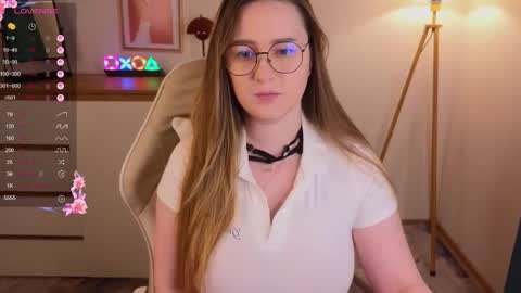 Emma online show from 09-23-25, 09:18