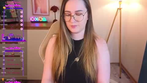 Emma online show from 09-30-25, 09:09