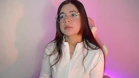 Emma online show from 09-20-25, 12:00