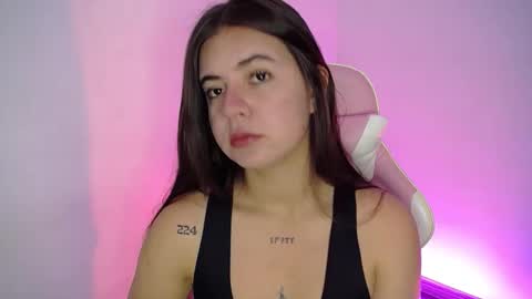 Emma online show from 10-24-25, 05:37