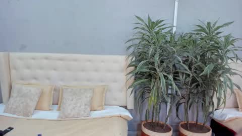 Stephane Rouss online show from 09-20-25, 07:59