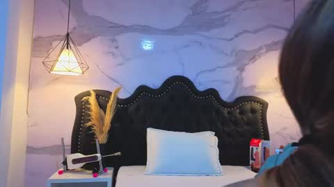 Stefff  online show from 05-18-26, 10:04