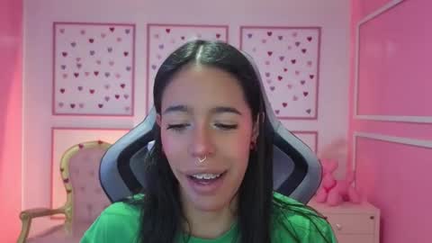 Stephania online show from 09-22-25, 12:29