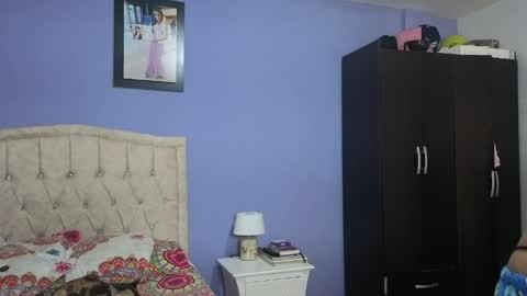 Snapshot of stephania_t chatting on 05-14-26, 03:19 Stephania online show from 05-14-26, 03:19