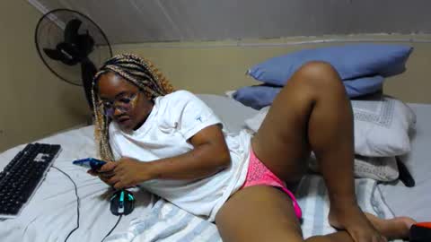 perfectly imperfect girl online show from 03-11-25, 08:53