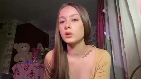 Stephani online show from 03-09-26, 03:16