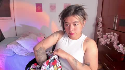 Stephanie  online show from 10-02-25, 02:18