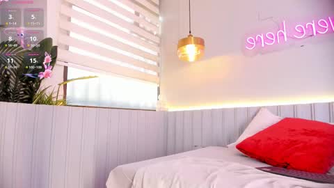 Stephany  online show from 02-12-26, 04:24