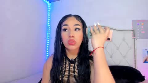 Anny online show from 04-13-26, 02:50