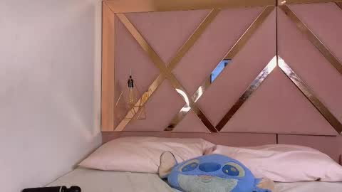 stephany_grand online show from 10-04-25, 05:44