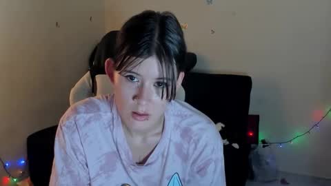 Snapshot of stephany_uwu chatting on 03-08-26, 02:04 Stephany independient model online show from 03-08-26, 02:04