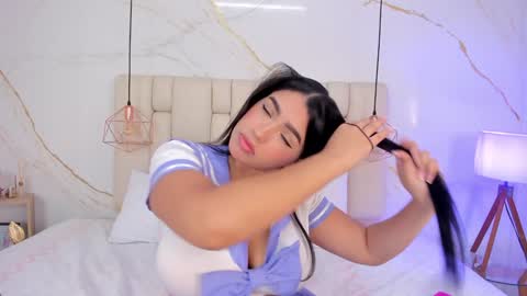 Snapshot of stephanysc chatting on 12-10-24, 01:00 Stefanny online show from 12-10-24, 01:00