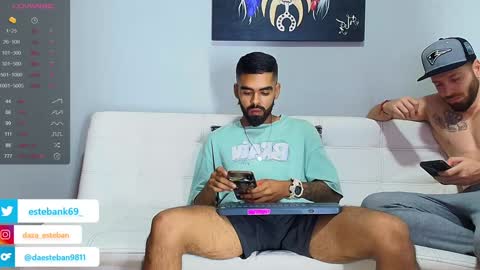 Snapshot of stephenbrown_ chatting on 12-20-24, 08:06    ................     online show from 12-20-24, 08:06