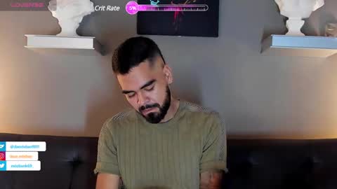 Snapshot of stephenbrown_ chatting on 03-04-25, 12:39    ................     online show from 03-04-25, 12:39