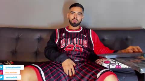 Snapshot of stephenbrown_ chatting on 03-05-25, 07:38    ................     online show from 03-05-25, 07:38